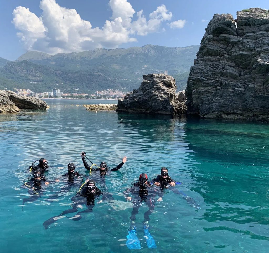 https://www.divingmontenegro.me/