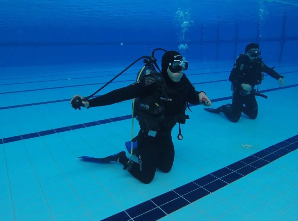 PADI training